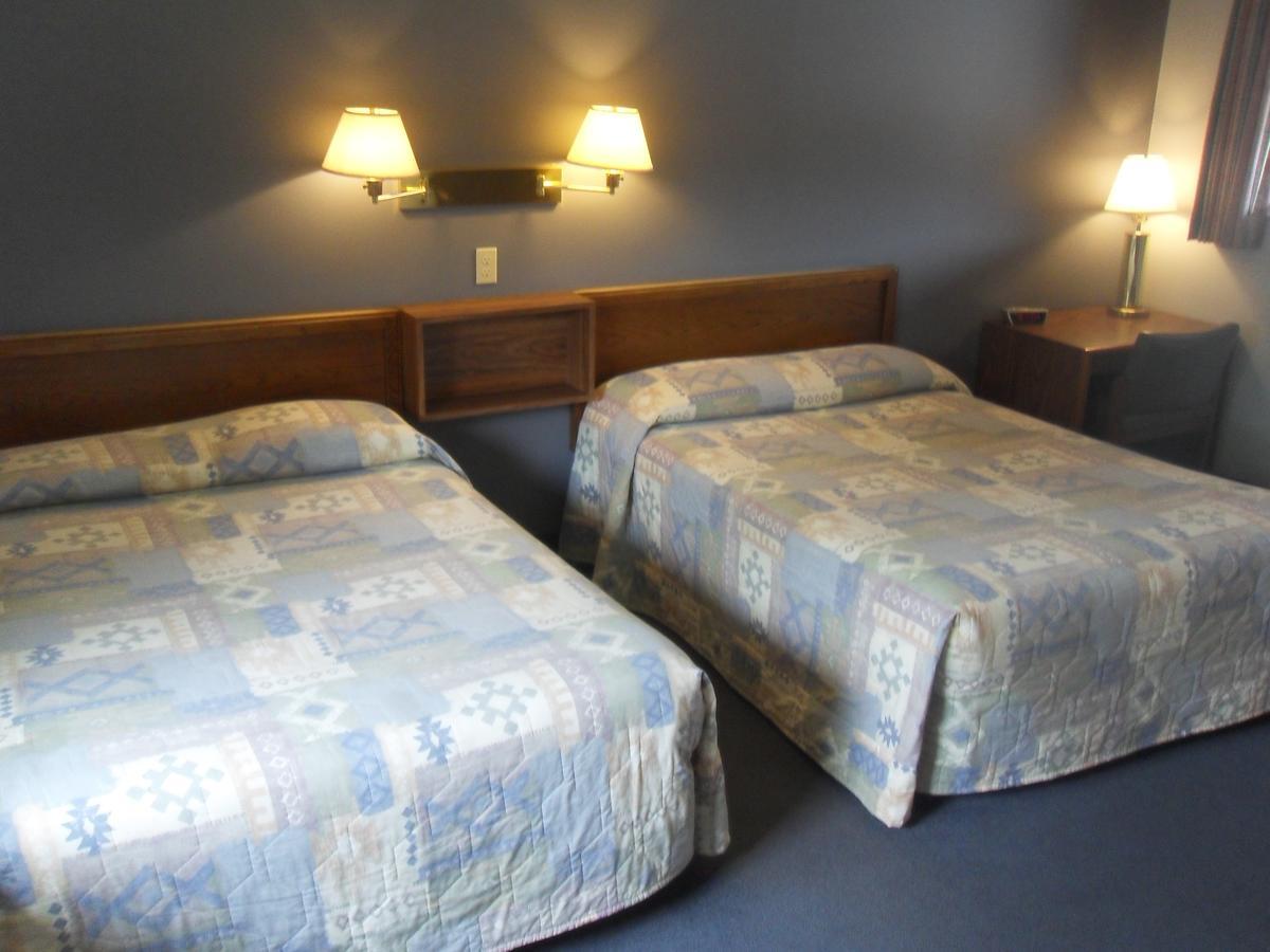 Swan Inn Motel Comstock Park Eksteriør bilde
