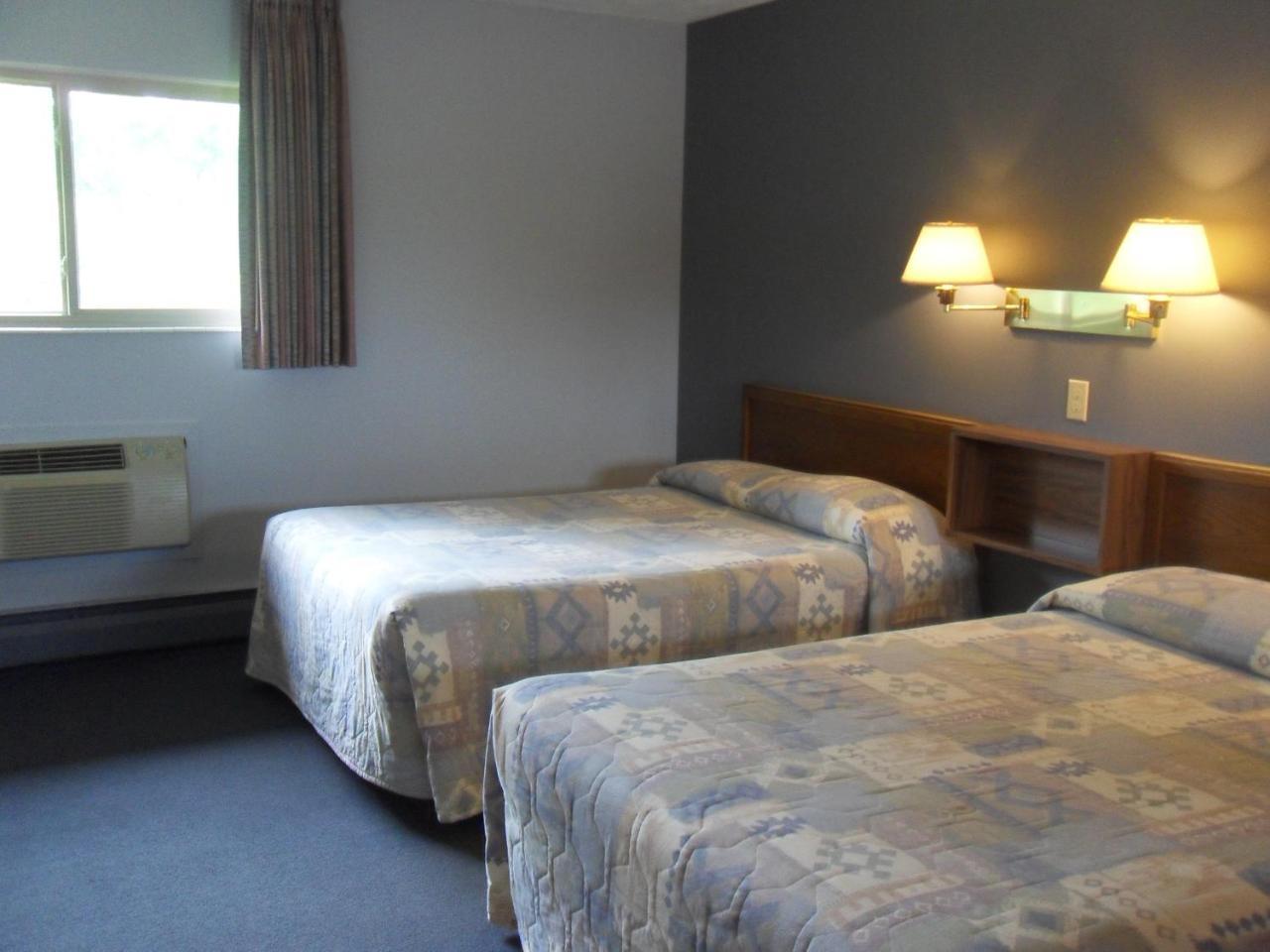 Swan Inn Motel Comstock Park Eksteriør bilde